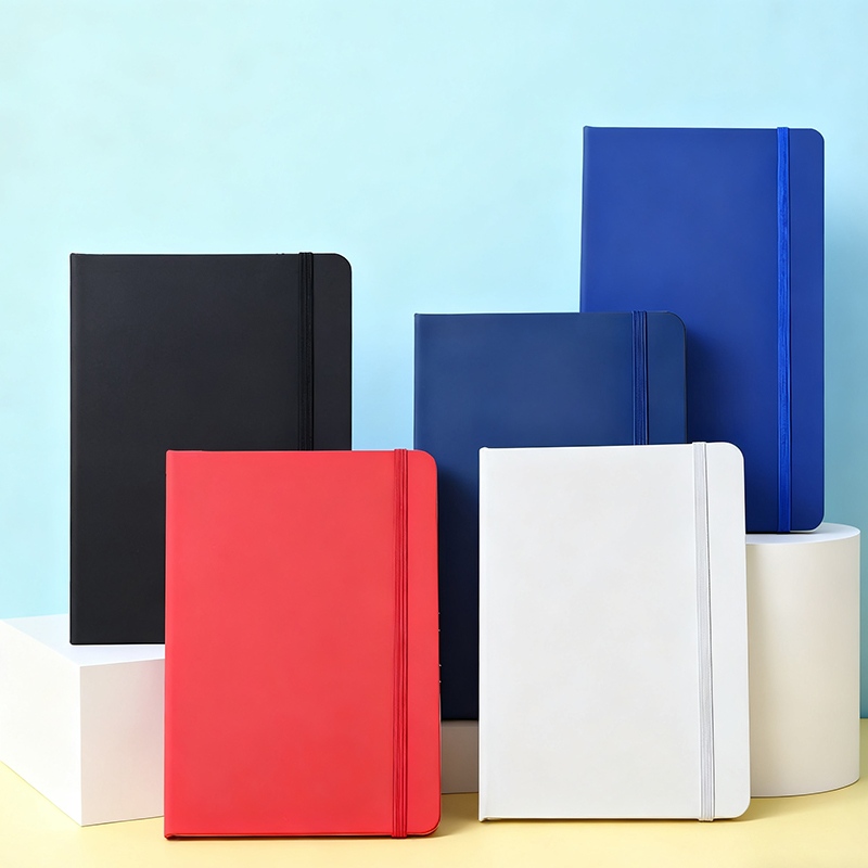 Pracovný notebook s mäkkým koženým obalom